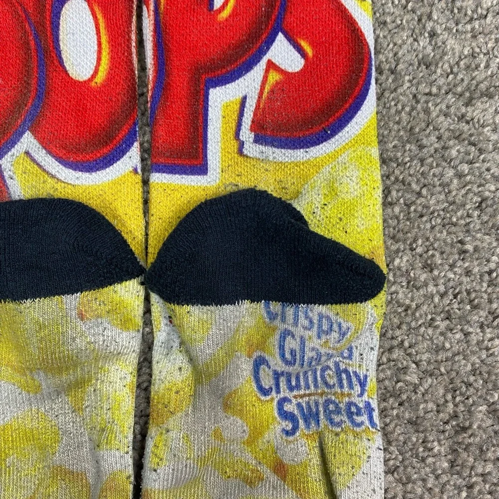 Pop cereal socks!‎